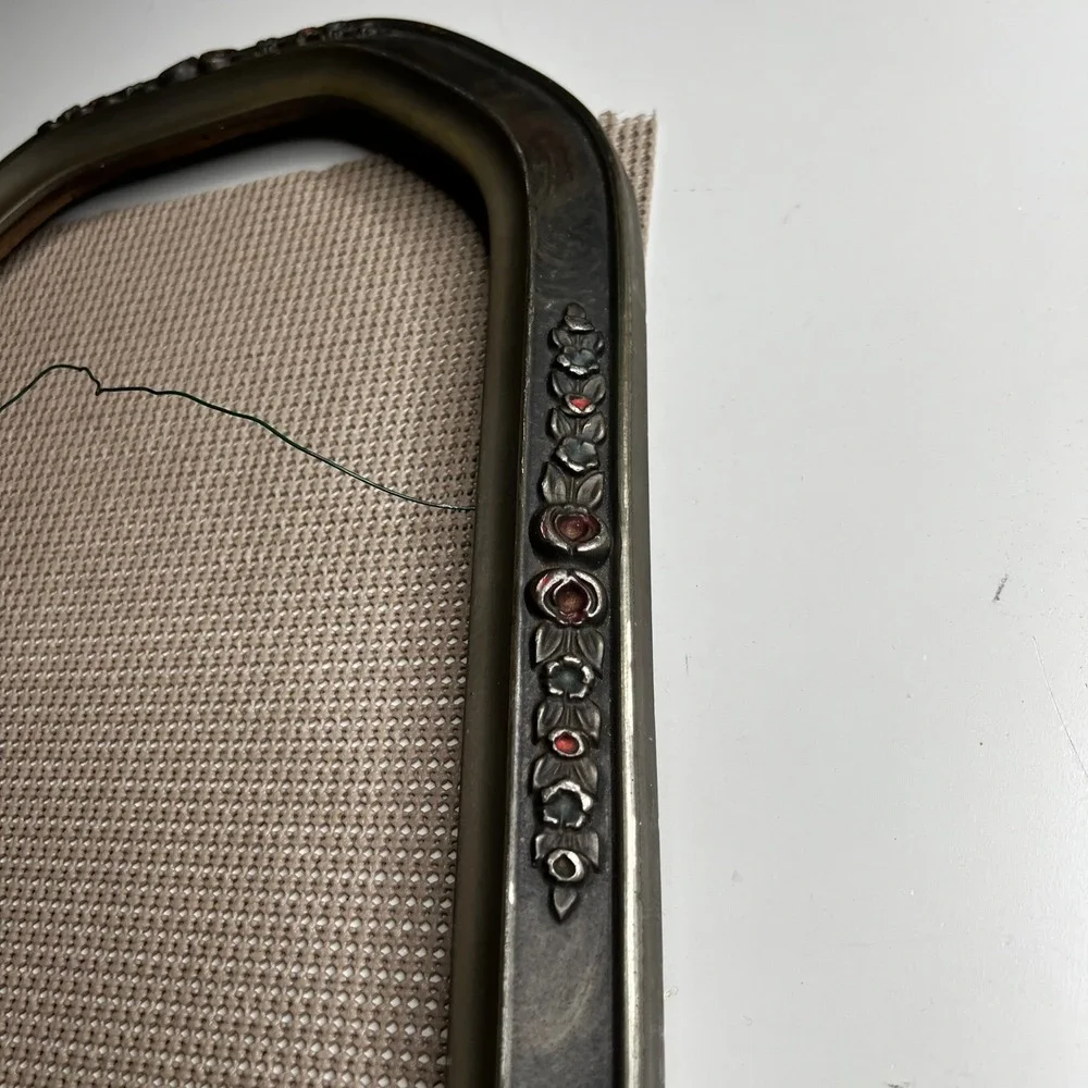 Antique Victorian Oval Wood Picture Frame Ornate Floral Relief Gold Black 16x10
